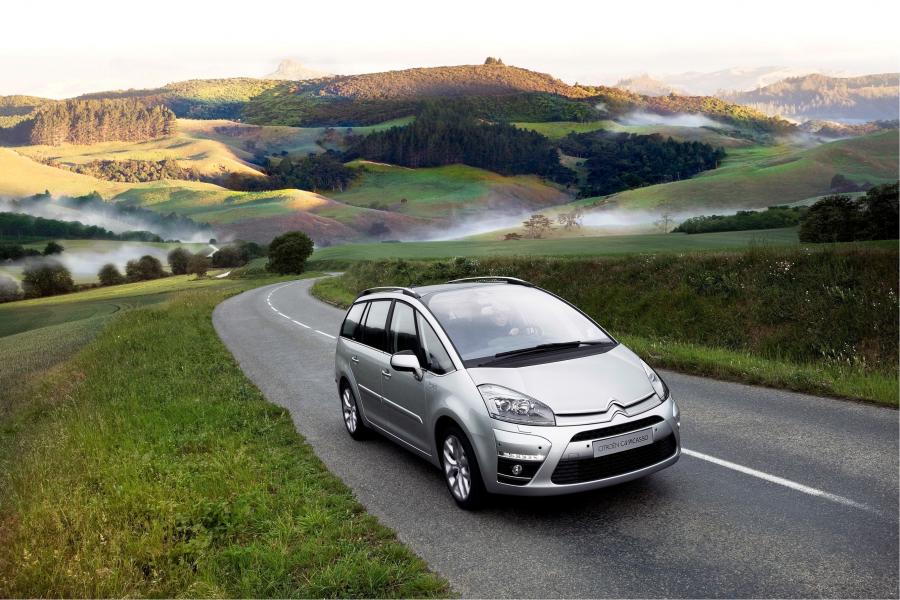  Citroen C4 Grand Picasso 2011 года  (фото 2 из 9)